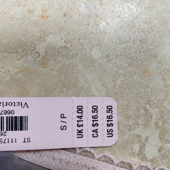 NWT  Victoria’s Secret Luxe Bra & Panty Set - Picture 7 of 7